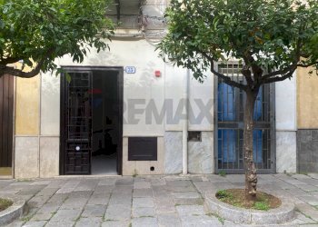 Edificio all\'aperto - Locale Commerciale corso Umberto
 
73/75, Carini - foto 5