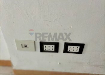 Dettagli - Locale Commerciale corso Umberto
 
73/75, Carini - foto 10