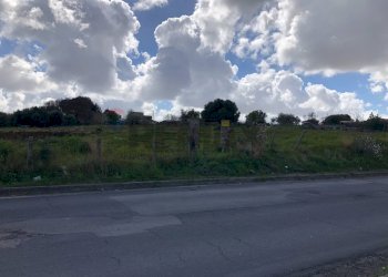 Vista delle montagne - Terreno edificabile Via circonvallazione
 
snc, Vittoria - foto 1