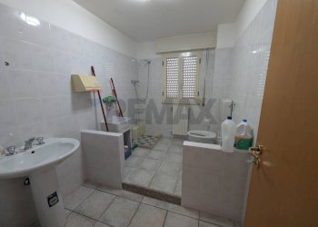 Bagno - Appartamento Via delle Dolomiti
 
42, Ragusa - foto 8