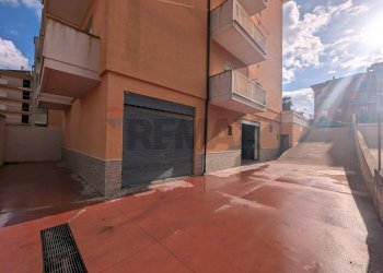 Terrazza - Appartamento Via delle Dolomiti
 
42, Ragusa - foto 13