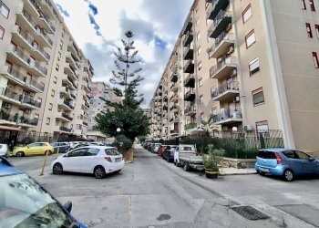 Edificio all\'aperto - Appartamento Via Mariano campo
 
24, Palermo - foto 1