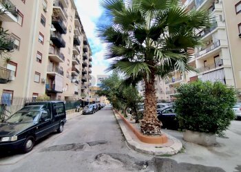 Edificio all\'aperto - Appartamento Via Mariano campo
 
24, Palermo - foto 2