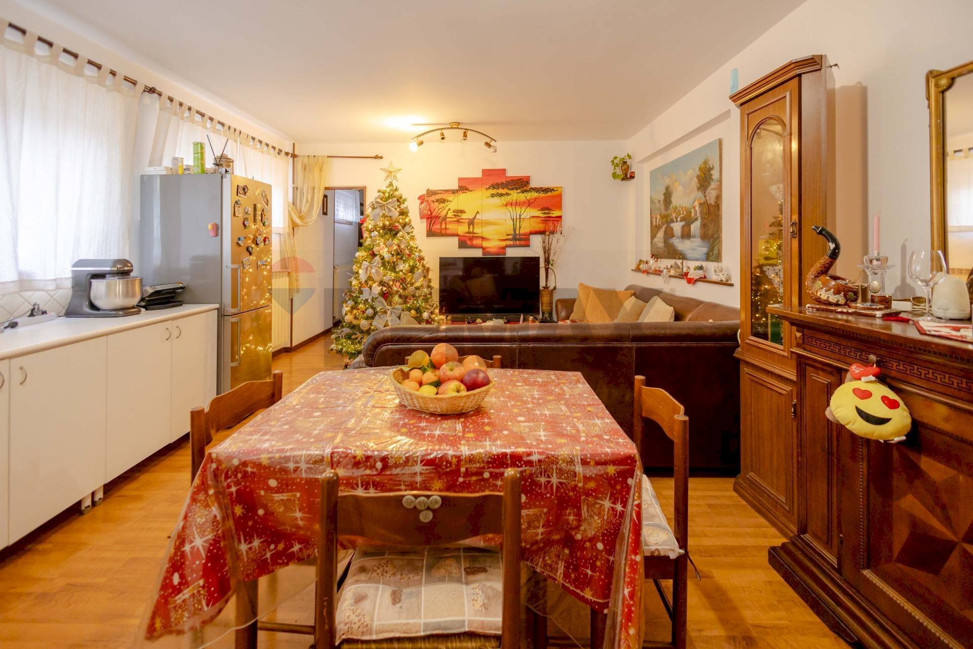 Sala da pranzo - Three-room apartment Vico I Martino Marinosci/Via Vittorini
 
17, Martina Franca - photo 1