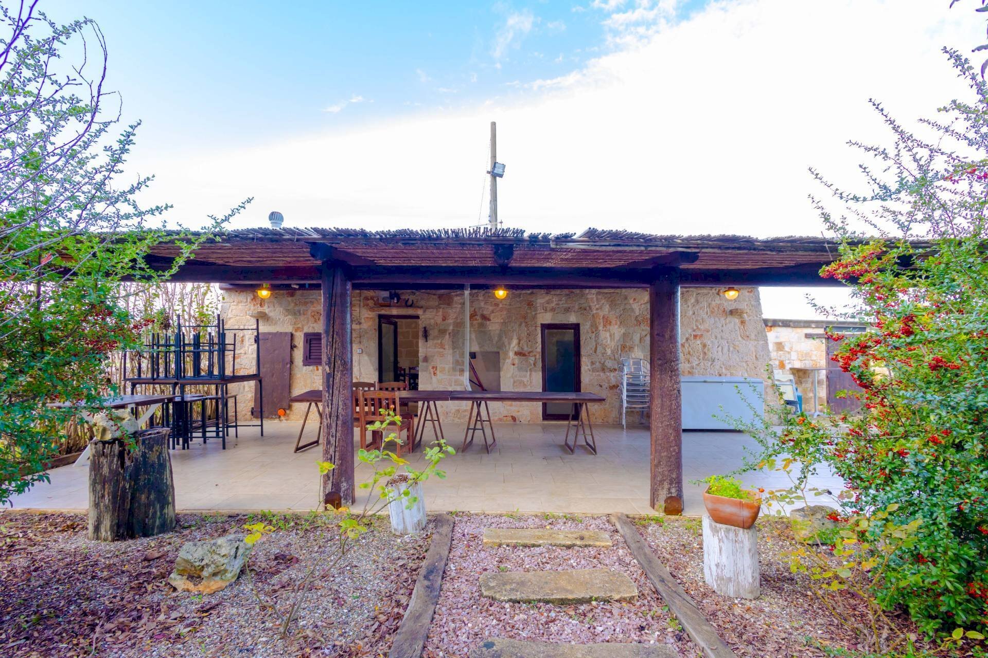 Casa all\'aperto - Villa Via Albeobello/Strada San Giovanni, Martina Franca - foto 1