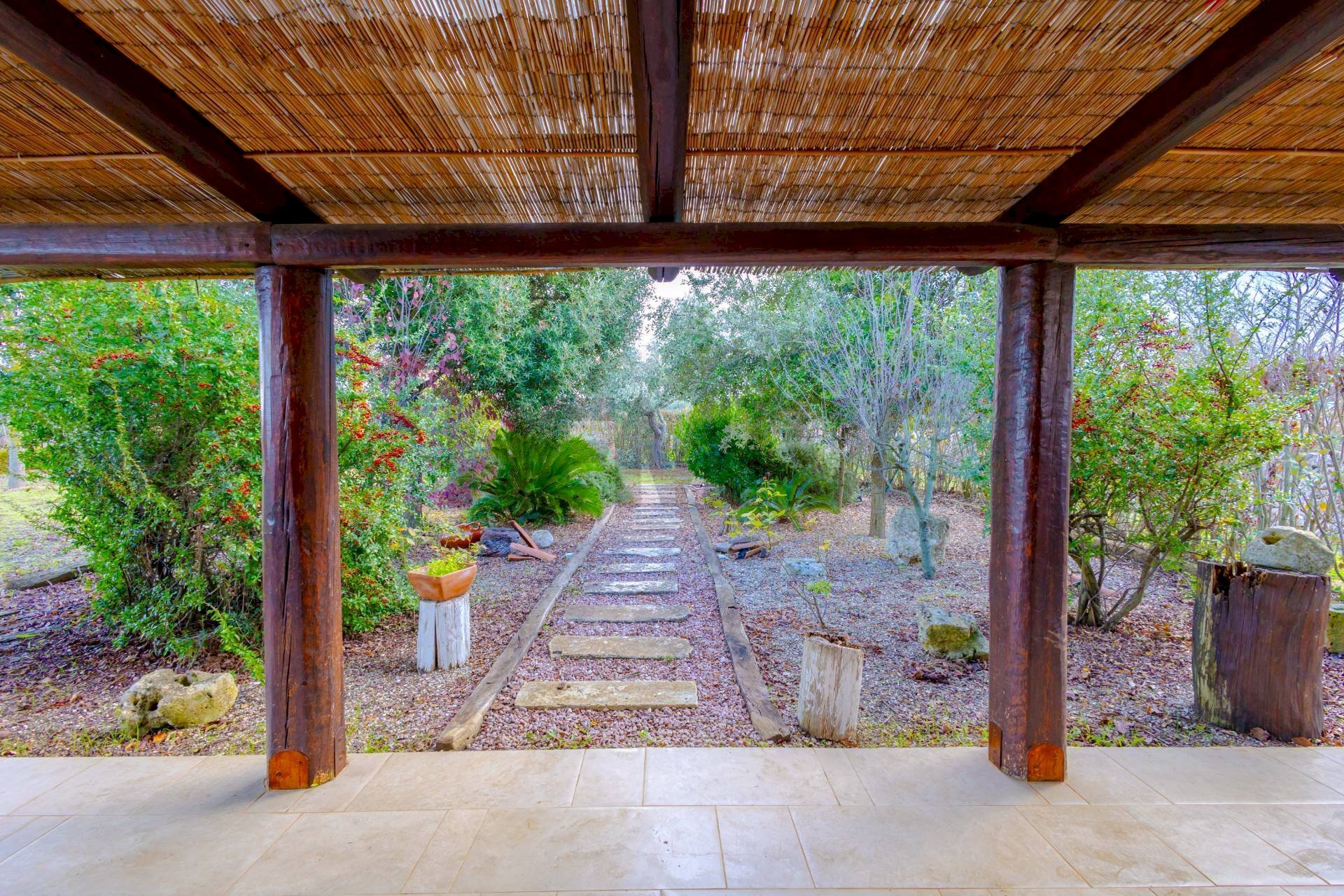 Terrazza - Villa Via Albeobello/Strada San Giovanni, Martina Franca - foto 3