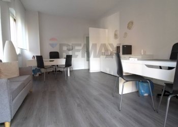 Sala da pranzo - Office via jacchia
 
33, Parma - photo 5