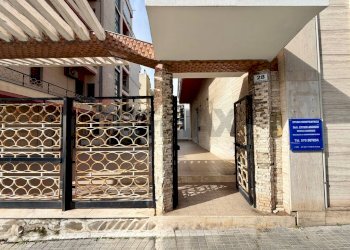 Edificio all\'aperto - Locale Commerciale Via Scano
 
28, Cagliari - foto 7