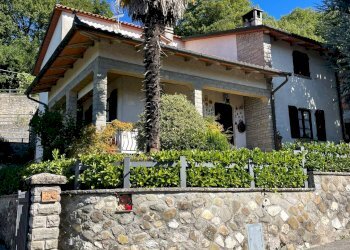 Foto 2 - Villa VIA VILLAGGIO BENEDETTI
 
35, Chitignano - photo 2