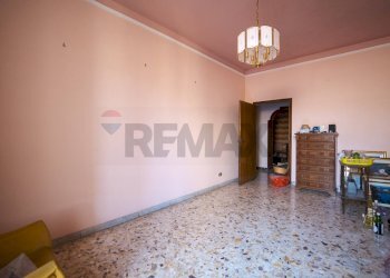 Stanza vuota - Trilocale Via Marcantonio Colonna
 
5, Lanuvio - foto 2