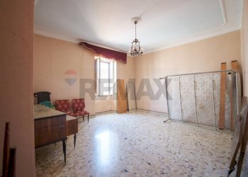 Stanza vuota - Trilocale Via Marcantonio Colonna
 
5, Lanuvio - foto 8