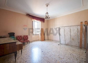 Stanza vuota - Trilocale Via Marcantonio Colonna
 
5, Lanuvio - foto 9