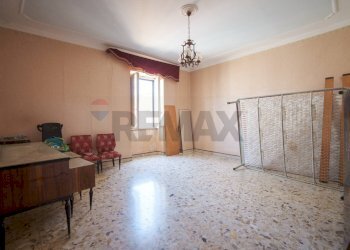 Stanza vuota - Trilocale Via Marcantonio Colonna
 
5, Lanuvio - foto 10