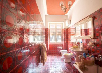 Bagno - Trilocale Via Marcantonio Colonna
 
5, Lanuvio - foto 12