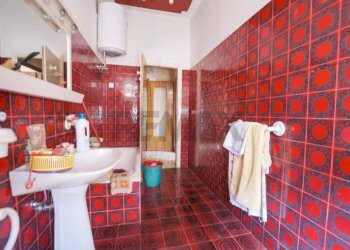 Bagno - Trilocale Via Marcantonio Colonna
 
5, Lanuvio - foto 14