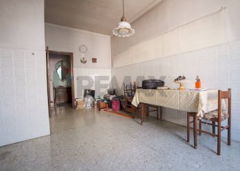 Sala da pranzo - Trilocale Via Marcantonio Colonna
 
5, Lanuvio - foto 21