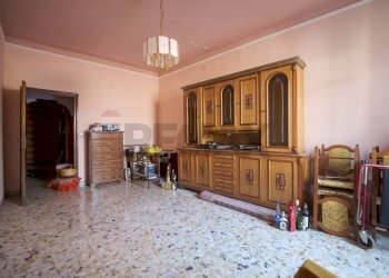 Soggiorno - Trilocale Via Marcantonio Colonna
 
5, Lanuvio - foto 24