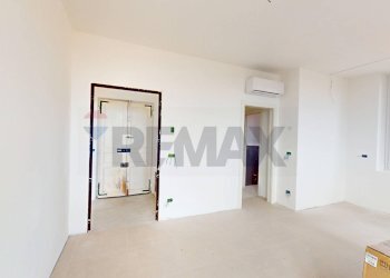 One-room apartment Via Dondo degli Infanti, 6 
 Varazze, Varazze - photo 2