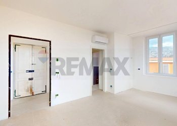 One-room apartment Via Dondo degli Infanti, 6 
 Varazze, Varazze - photo 4