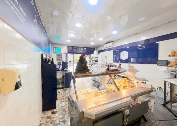 interni - Locale Commerciale Via Tommaso Fortifiocca 72/74, Roma - foto 8