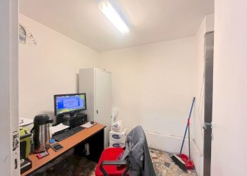 interni - Locale Commerciale Via Tommaso Fortifiocca 72/74, Roma - foto 18