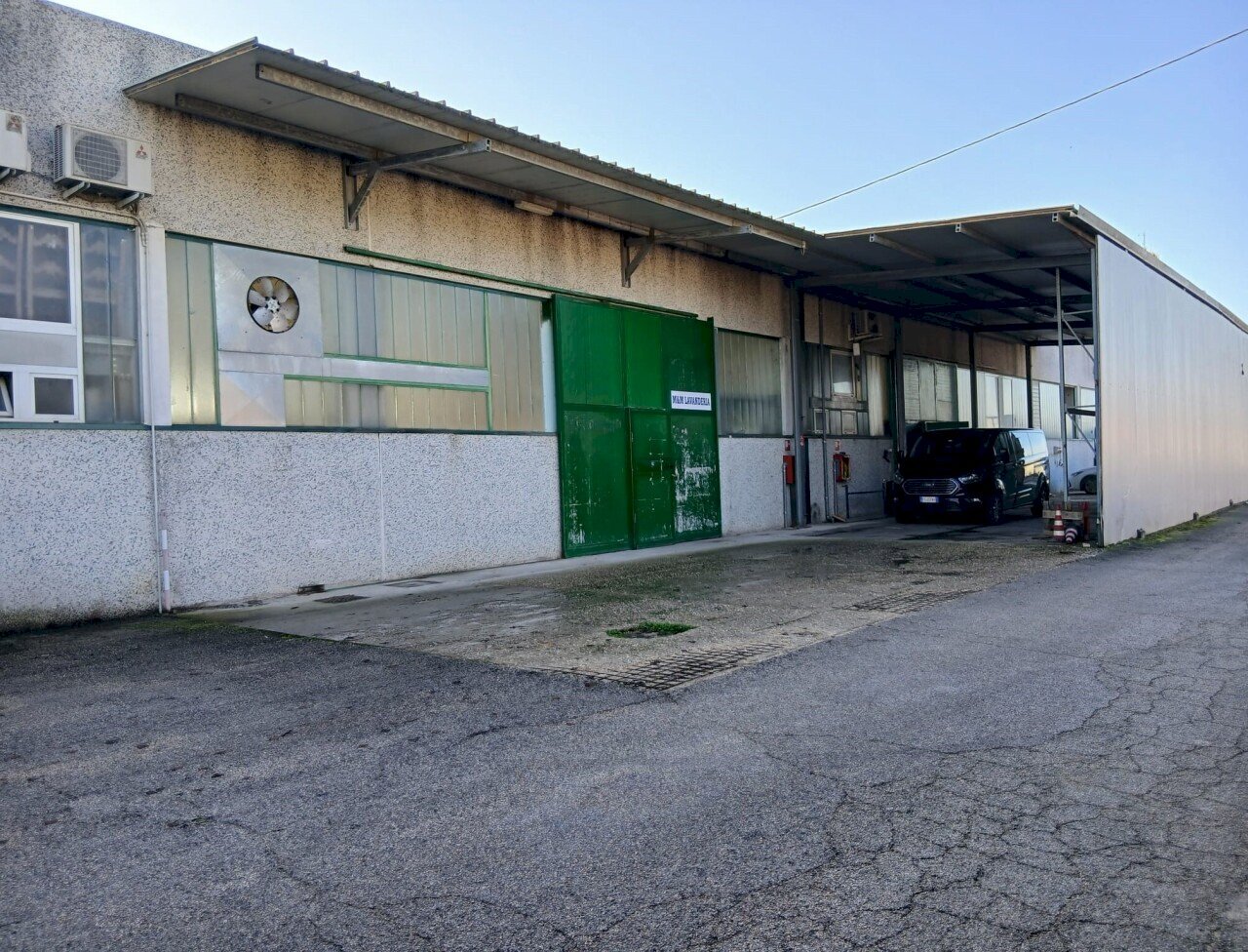 1b1666b4-6fa6-4d69-9812-8fd711931a0e.jpg - Commercial Premises polimer, Terni - photo 3