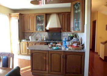 cucina (2).jpg - Villa Cadeberta, Castellaro - foto 5