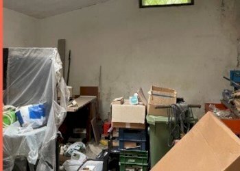 3.jpg - Warehouse at auction Via Fereggiano 81 R, Genova (neighborhood Marassi) - photo 2