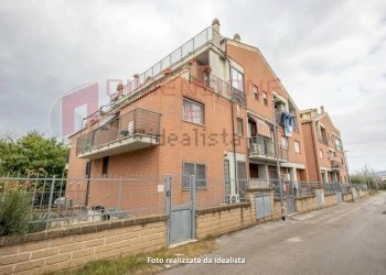 23.jpg - Two-room apartment Via del Fosso dell'Osa 399, Roma - photo 1