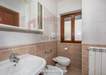 12.jpg - Two-room apartment Via del Fosso dell'Osa 399, Roma - photo 12