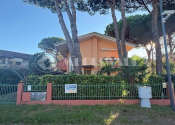 BR-279-RV_8.jpg - Quadrilocale Corso dei Continenti 153, frazione Lignano Pineta, Lignano Sabbiadoro - foto 1