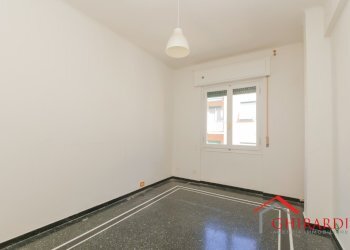 4.0 CAMERA 1.jpg - Appartamento VIA MOLFINO 7, Genova (zona Sestri Ponente) - foto 11