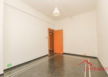 4.2 CAMERA 1.jpg - Appartamento VIA MOLFINO 7, Genova (zona Sestri Ponente) - foto 13