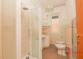 6.0 BAGNO.jpg - Appartamento VIA MOLFINO 7, Genova (zona Sestri Ponente) - foto 18