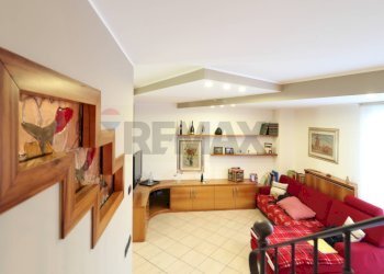 Villa a Schiera via vittorio emanuele, 11 
 Ambivere, Ambivere - foto 5