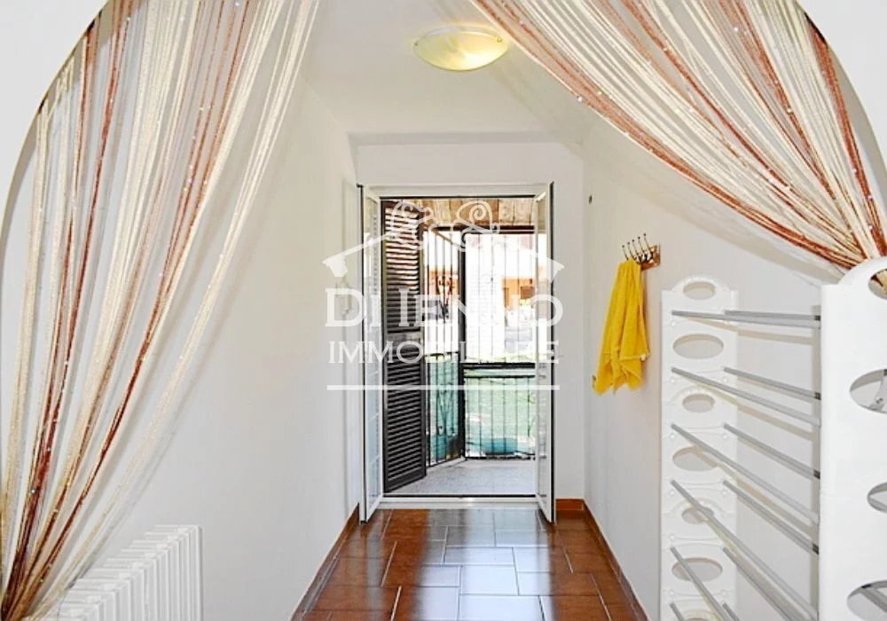 Three-room apartment Rignano Flaminio - photo 1