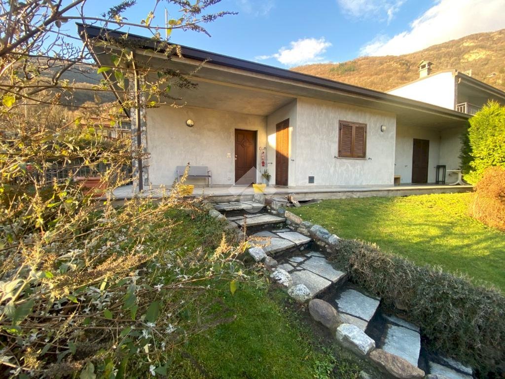 Villa a Schiera Via Giotto, Quincinetto - foto 1