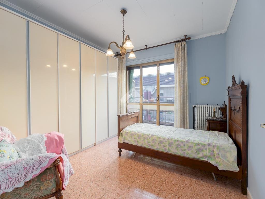 Four-room apartment Via Baltimora, Torino (neighborhood Santa Rita) - photo 3