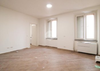 Two-room apartment Via Achille Grandi, Cormano - photo 1