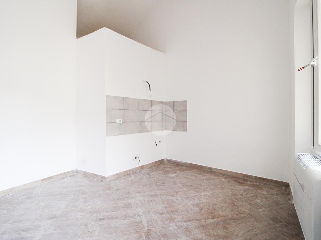 Three-room apartment Via Achille Grandi, Cormano - photo 3