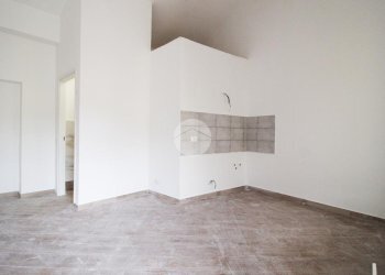 Three-room apartment Via Achille Grandi, Cormano - photo 2