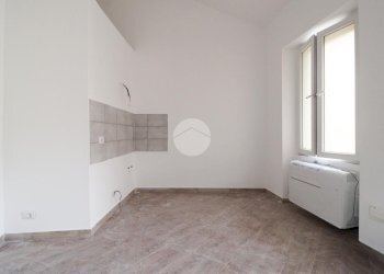 Three-room apartment Via Achille Grandi, Cormano - photo 4