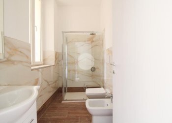 Two-room apartment Via Achille Grandi, Cormano - photo 11