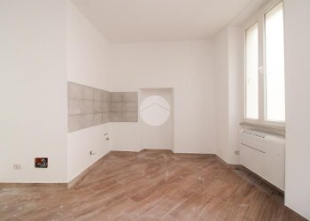 Three-room apartment Via Achille Grandi, Cormano - photo 2
