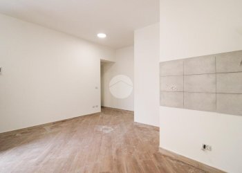 Three-room apartment Via Achille Grandi, Cormano - photo 3