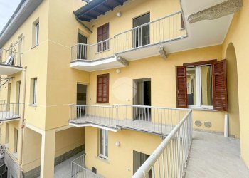 Two-room apartment Via Achille Grandi, Cormano - photo 10