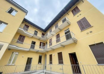 Two-room apartment Via Achille Grandi, Cormano - photo 11
