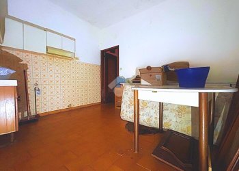 Semi-detached house Via Istituto Oneto, Novi Ligure - photo 5