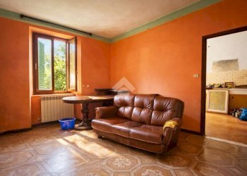 Semi-detached house Via Istituto Oneto, Novi Ligure - photo 6