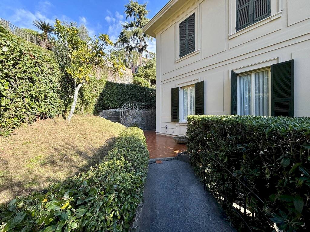 Giardino - Quadrilocale via San Lorenzo, 4, Santa Margherita Ligure - foto 3